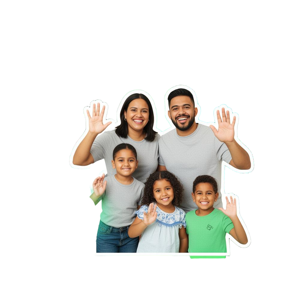 Familia feliz lista para vender su casa